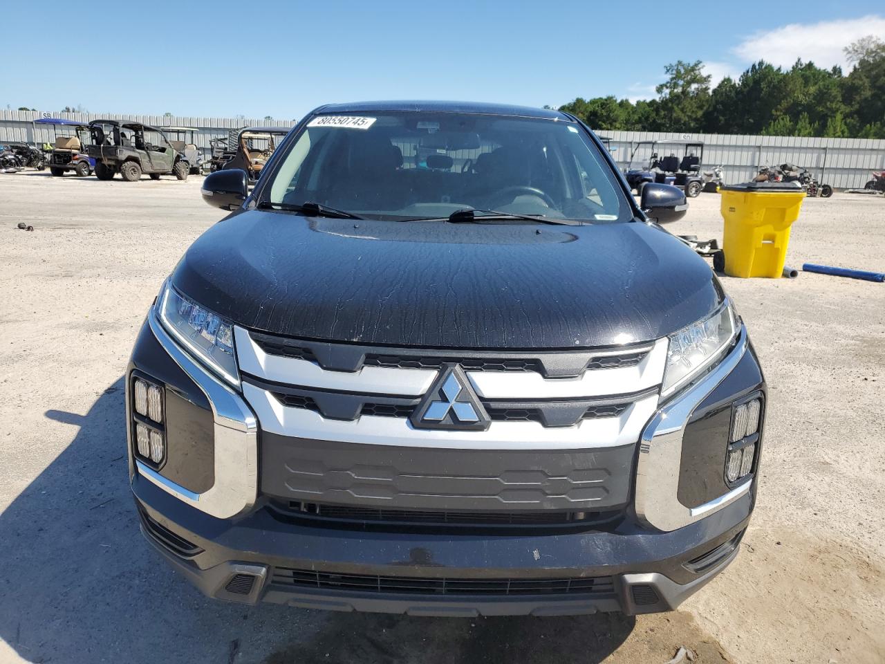 MITSUBISHI OUTLANDER SE