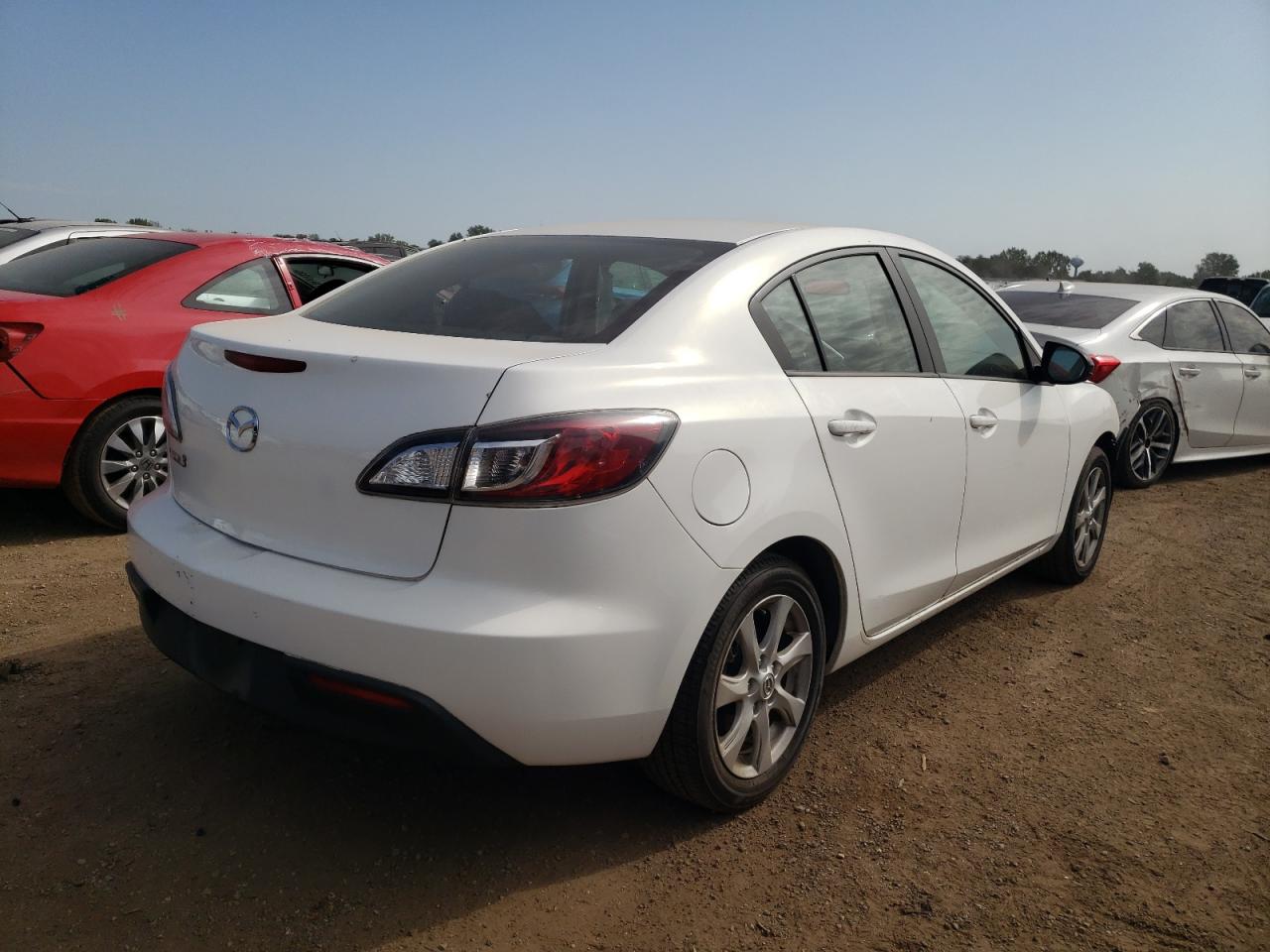 MAZDA 3 I