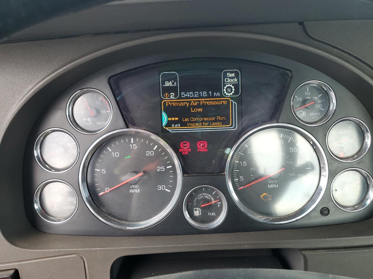 Lot #3246032182 2016 KENWORTH T680