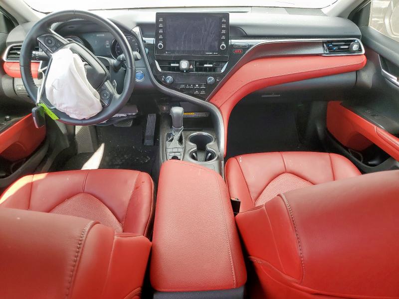 2021 TOYOTA CAMRY XSE 4T1K31AK0MU026419