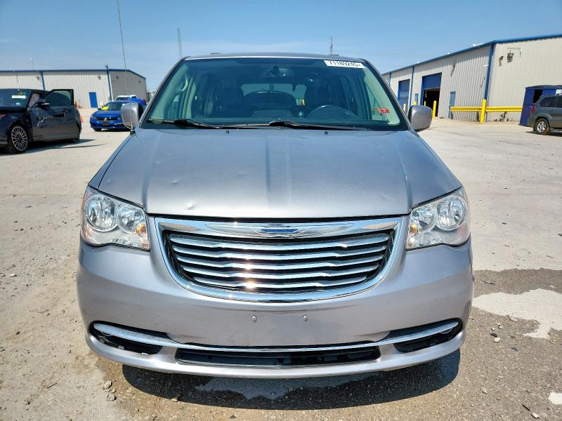 2016 CHRYSLER TOWN & COU 2C4RC1BG1GR214137