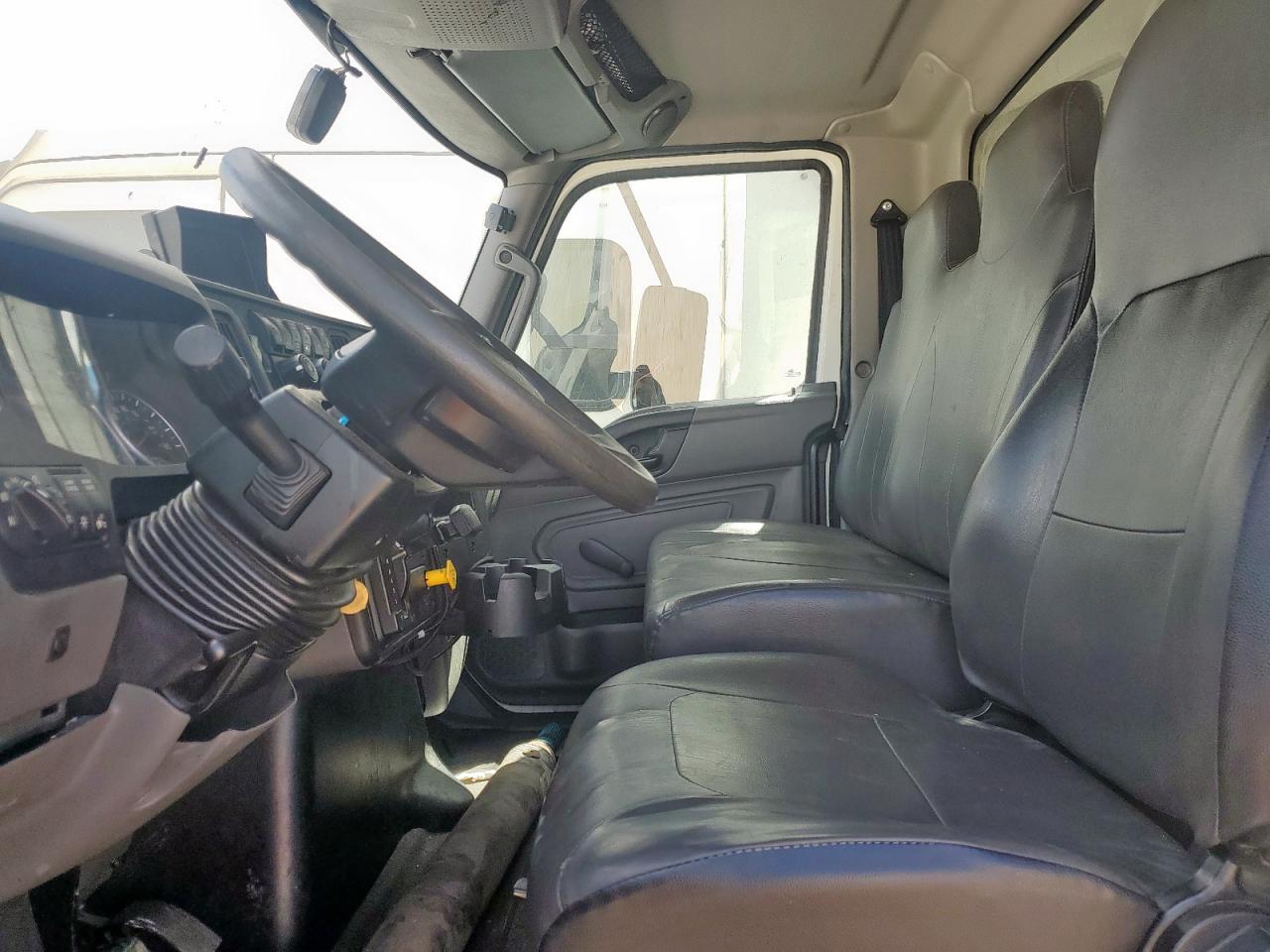 Lot #3265972557 2020 INTERNATIONAL MV607