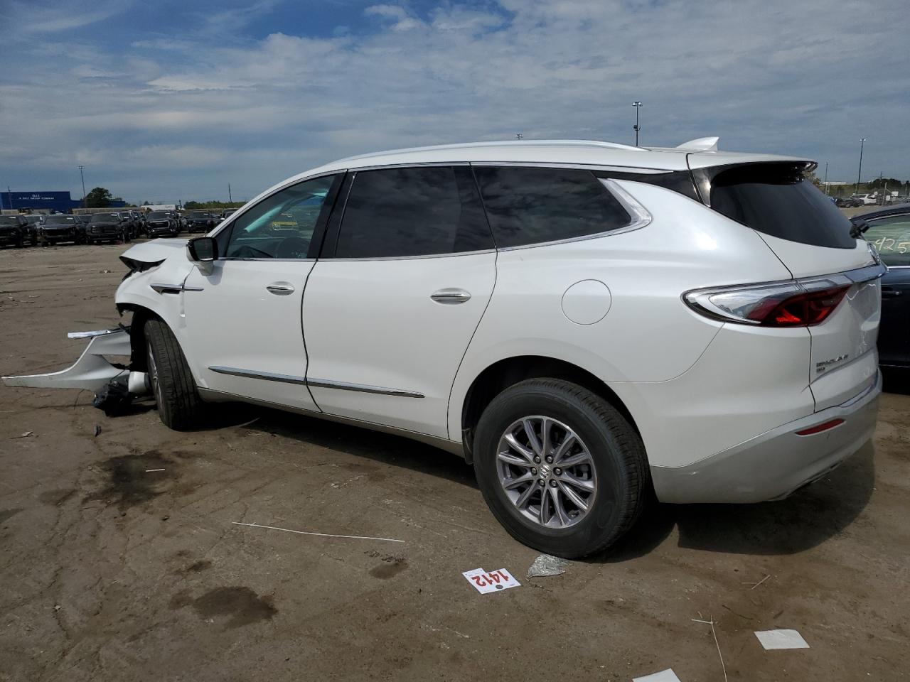 BUICK ENCLAVE ESSENCE