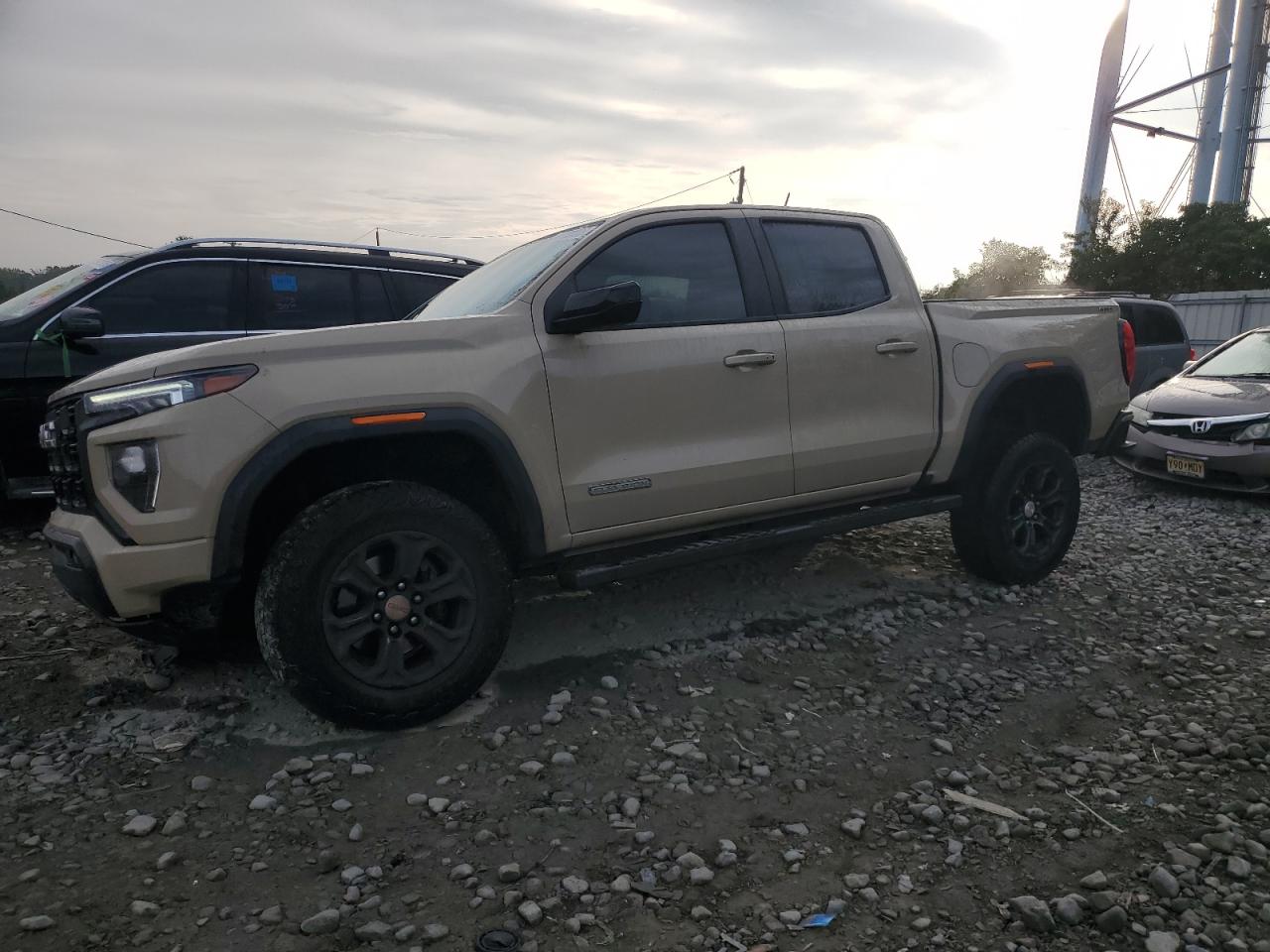 GMC CANYON ELEVATION