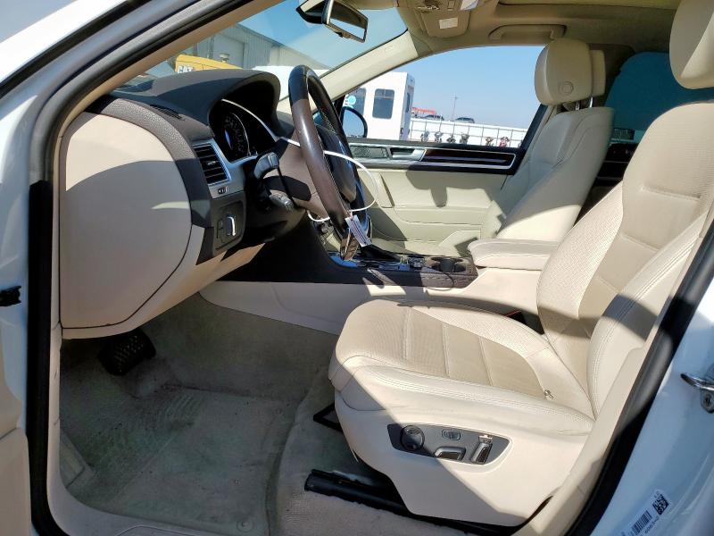 2016 VOLKSWAGEN TOUAREG SP WVGEF9BP2GD011101