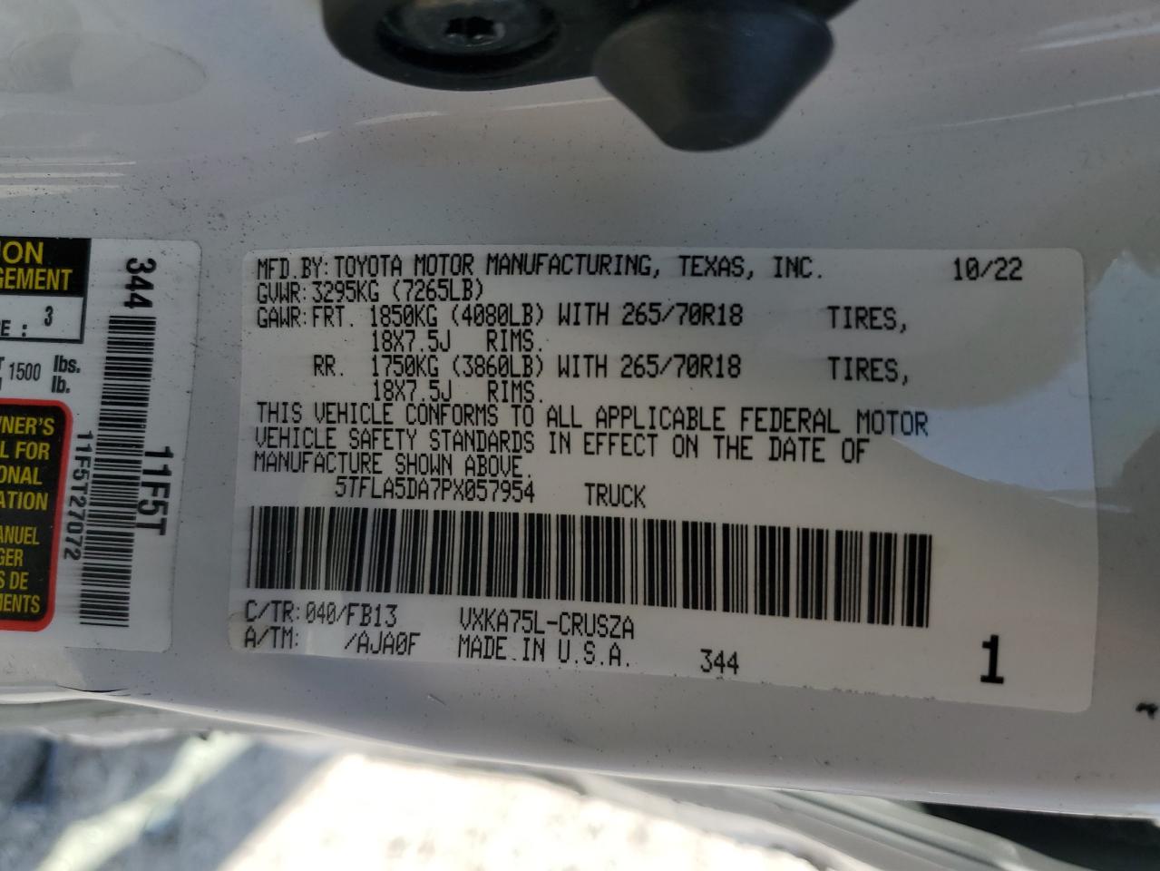 TOYOTA TUNDRA DOUBLE CAB SR