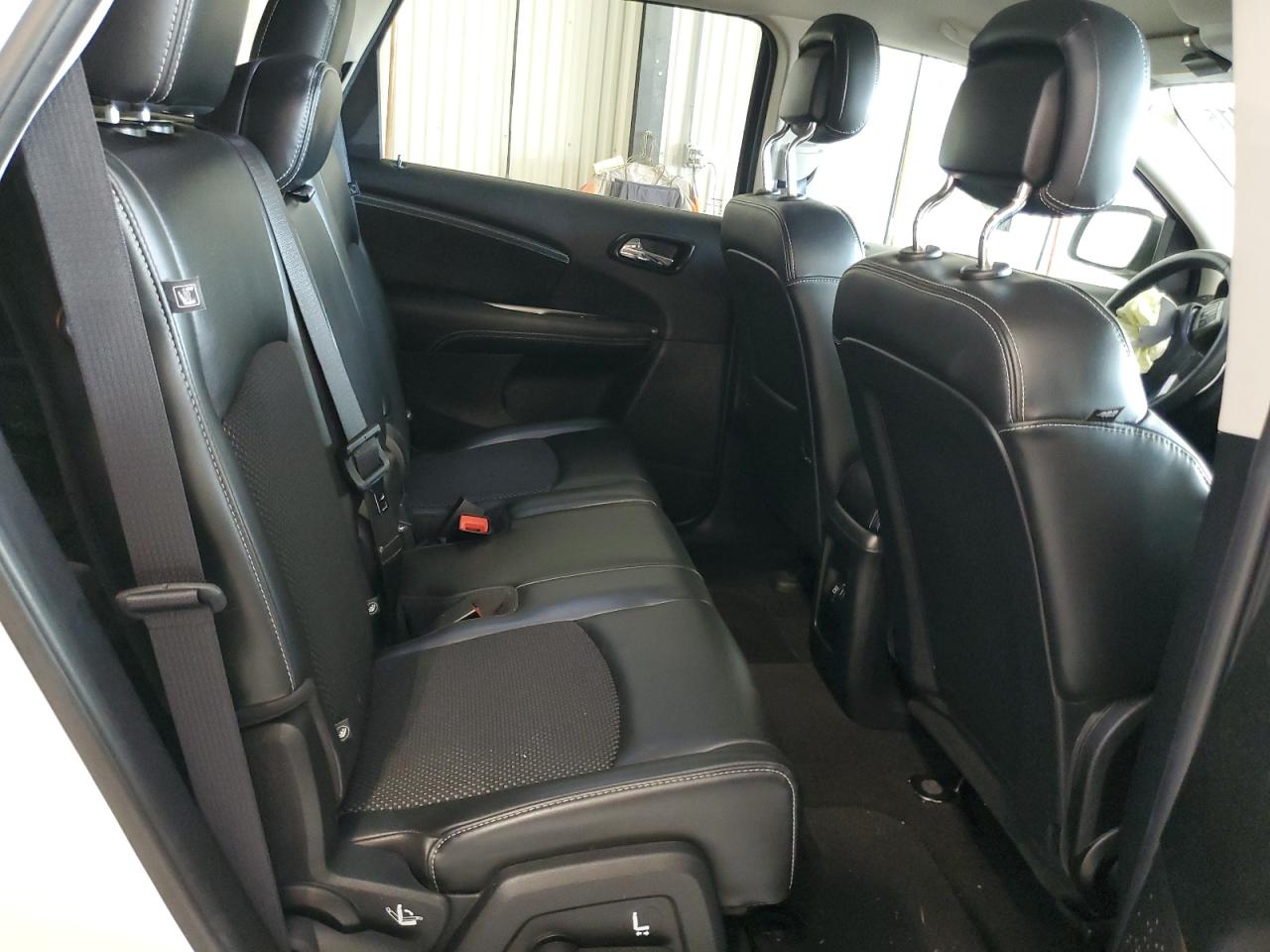 DODGE JOURNEY CROSSROAD