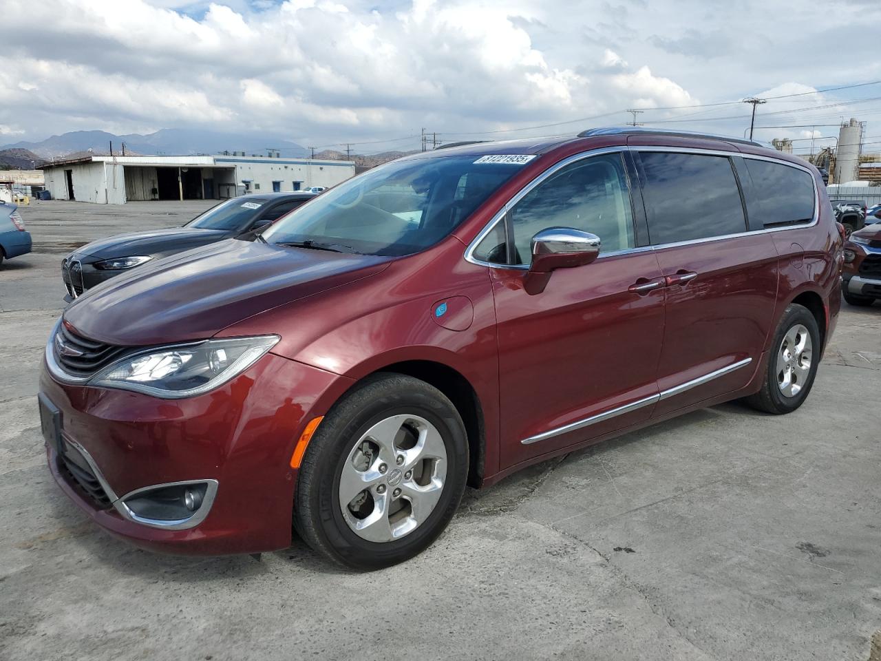 CHRYSLER PACIFICA HYBRID LIMITED