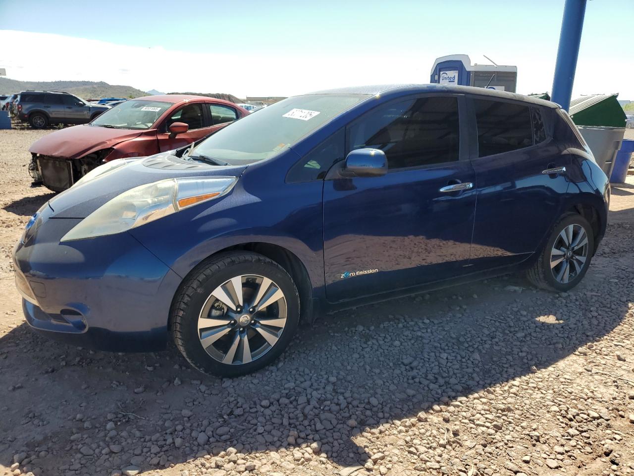 NISSAN LEAF SV