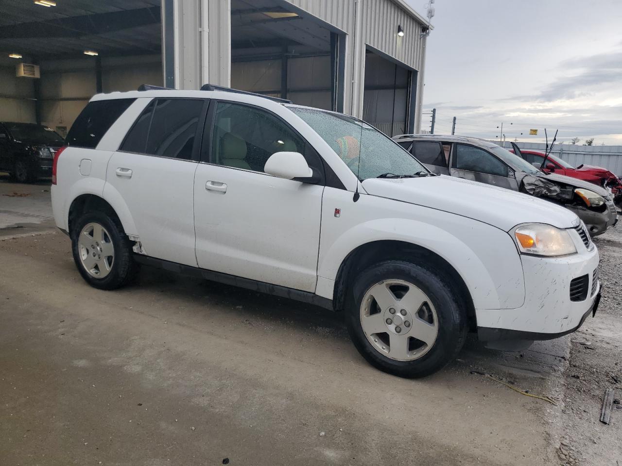Lot #3259528158 2006 SATURN VUE