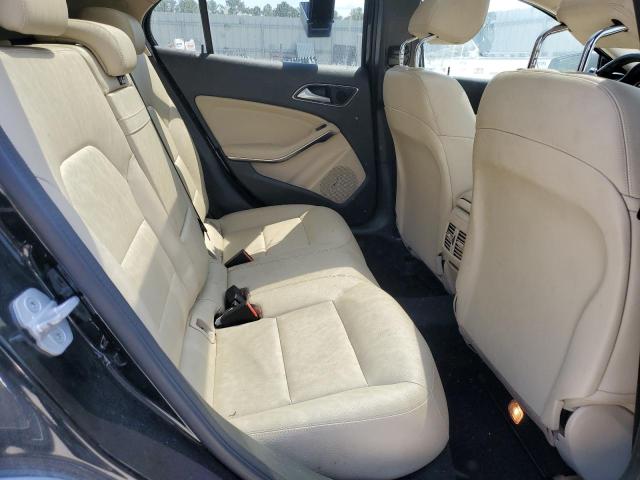 2018 MERCEDES-BENZ GLA 250 - WDCTG4EB0JJ410250