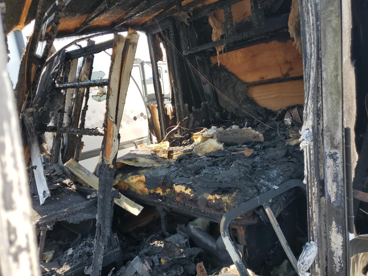 Lot #3282604865 2014 KZ SPORTSMEN