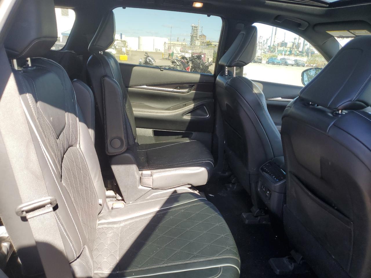 INFINITI QX60 AUTOGRAPH