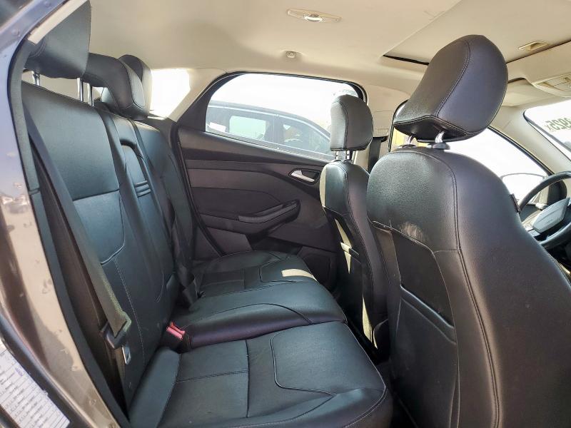 2015 FORD FOCUS SE - 1FADP3K2XFL319318