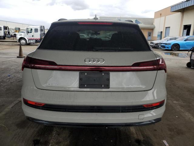 2022 AUDI E-TRON PRE WA1LAAGE2NB032102
