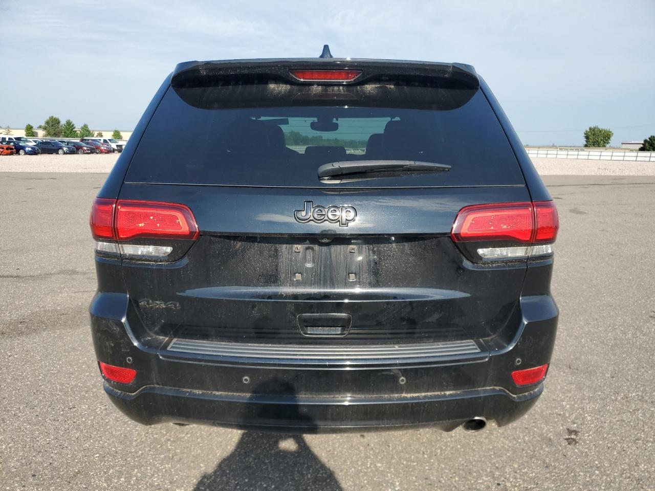 JEEP GRAND CHEROKEE LAREDO