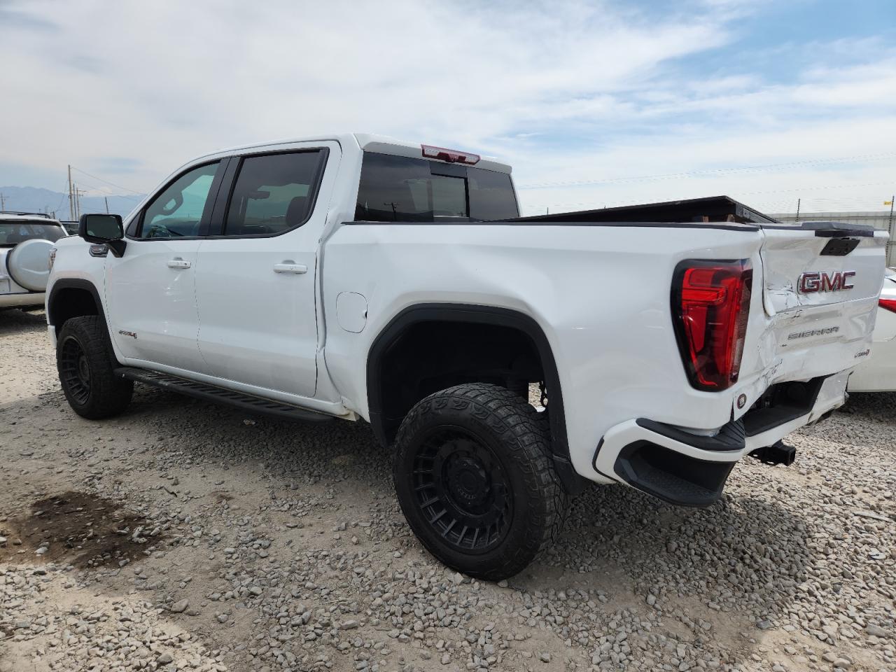 GMC SIERRA K1500 AT4