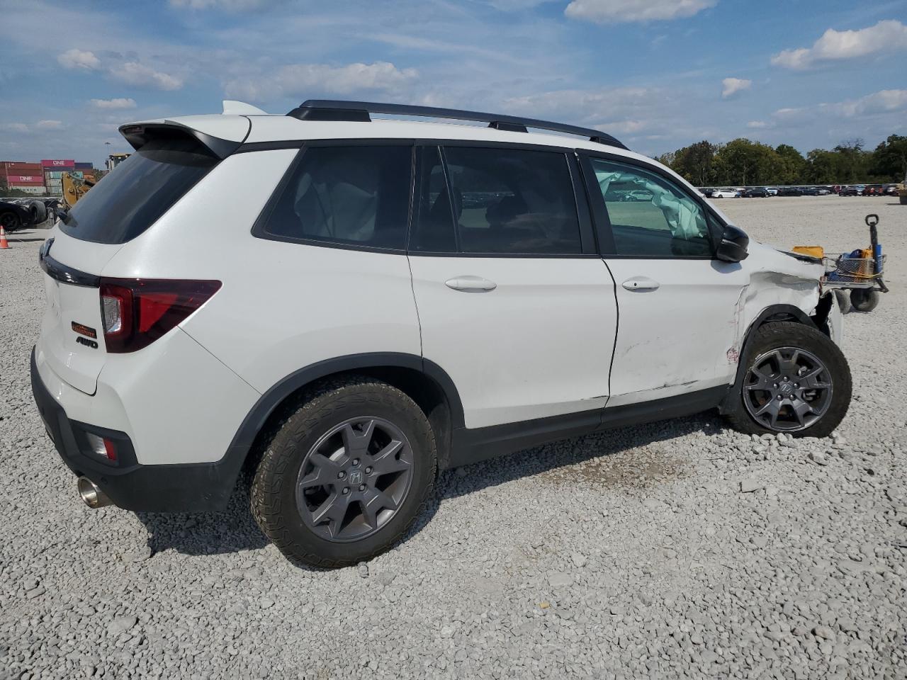 HONDA PASSPORT TRAIL SPORT