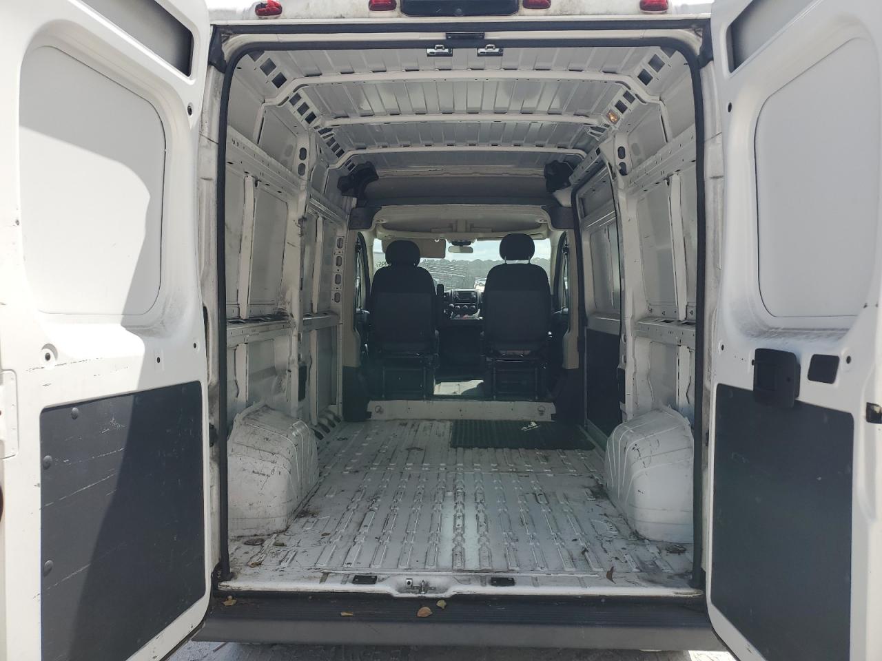 RAM PROMASTER 2500 HIGH