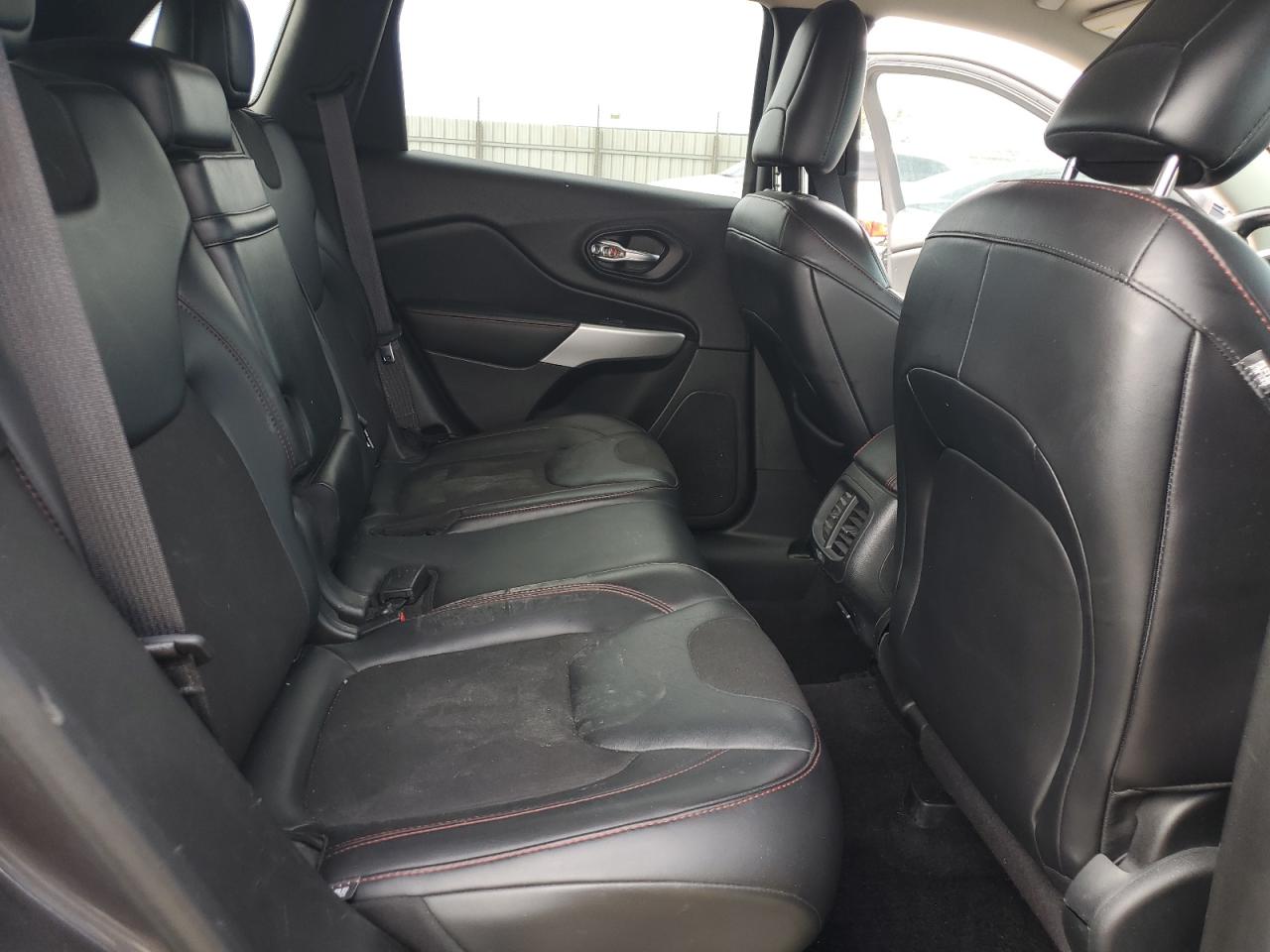 JEEP CHEROKEE TRAILHAWK