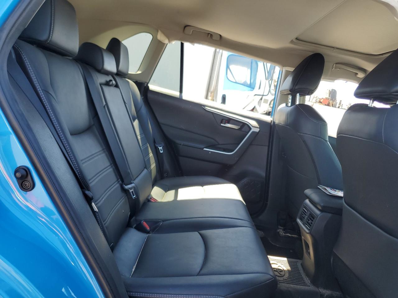 Lot #3254191525 2021 TOYOTA RAV4 XLE P