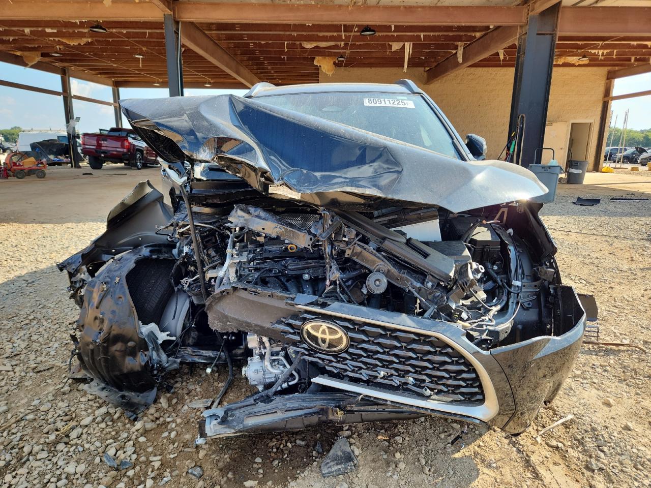 TOYOTA COROLLA CROSS XLE