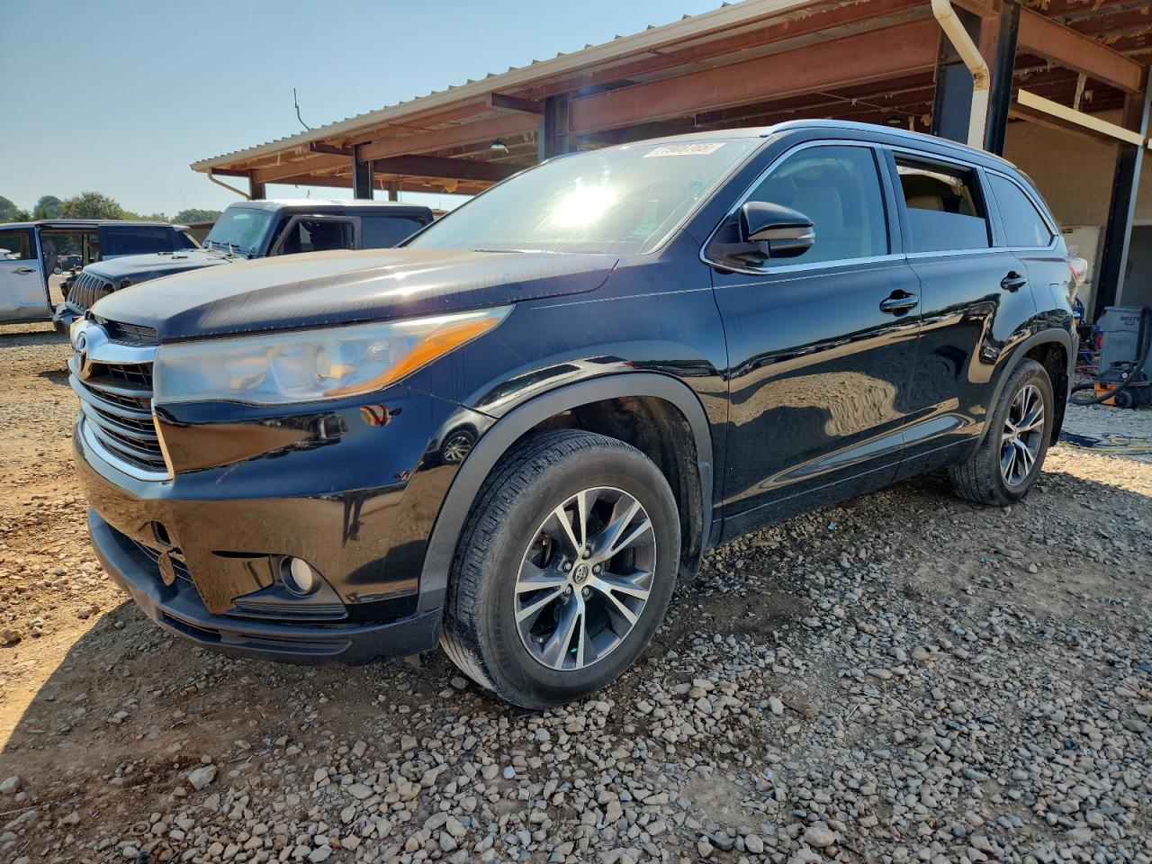 TOYOTA HIGHLANDER XLE