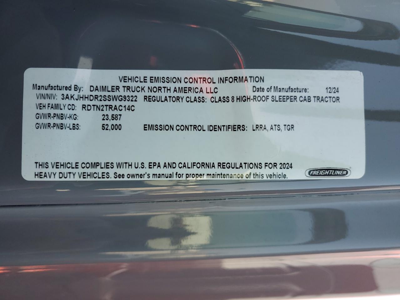 Lot #3317776073 2025 FREIGHTLINER CASCADIA 1