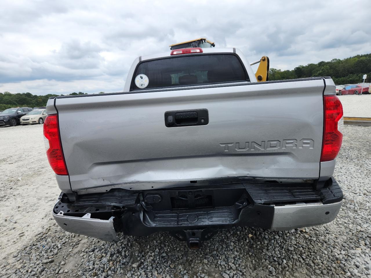 TOYOTA TUNDRA CREWMAX 1794