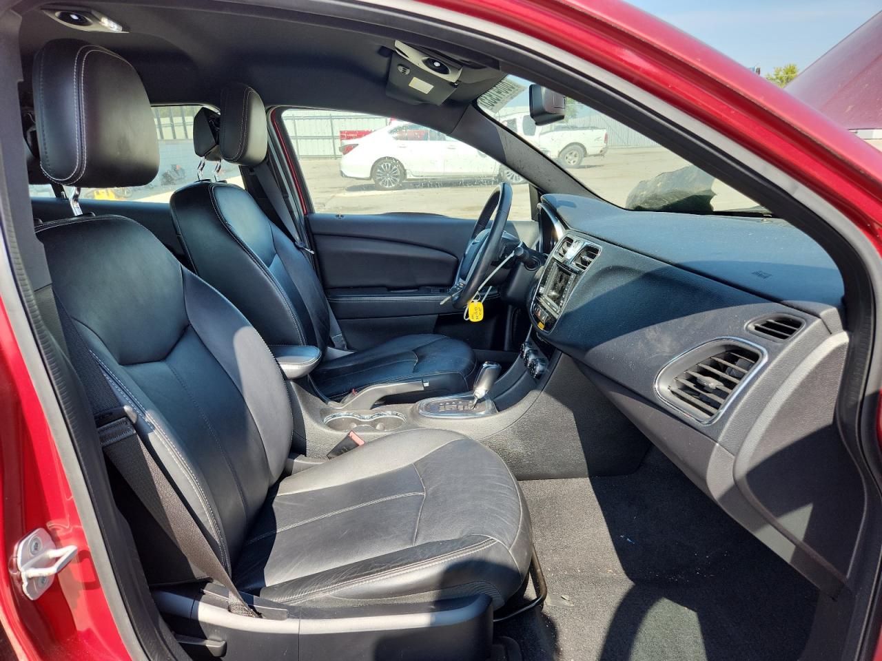 CHRYSLER 200 LIMITED