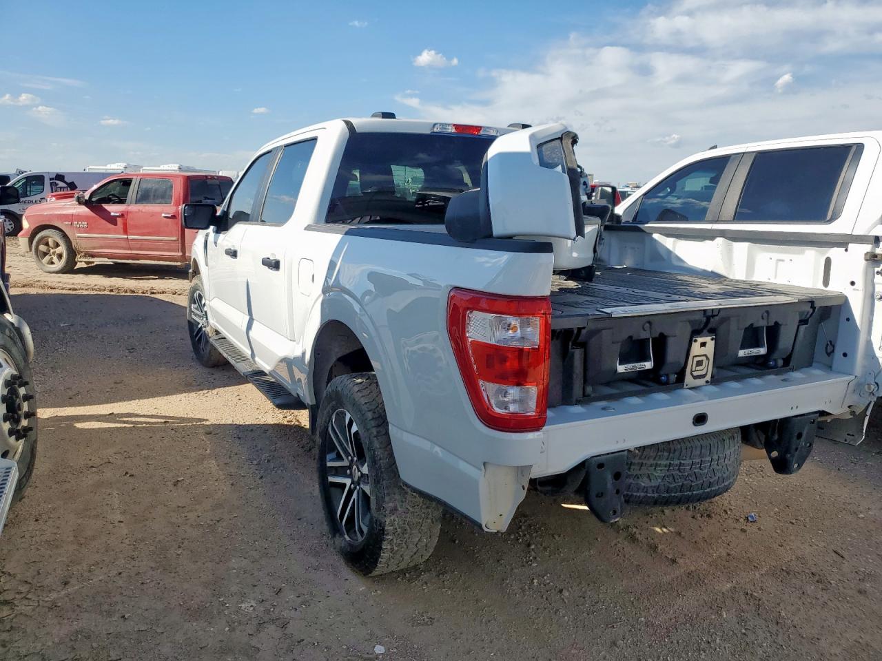 FORD F-150 SUPERCREW
