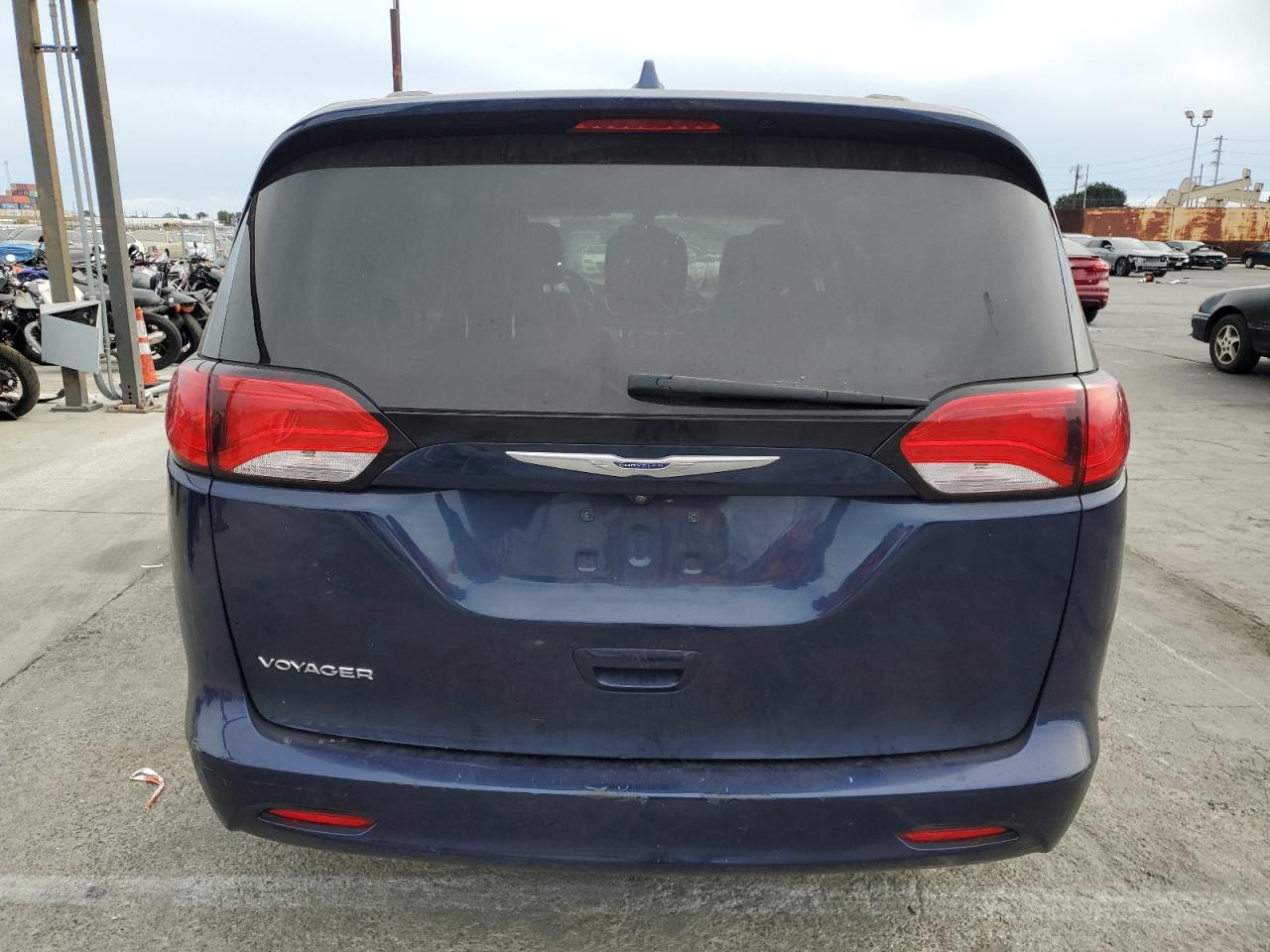 CHRYSLER VOYAGER LXI