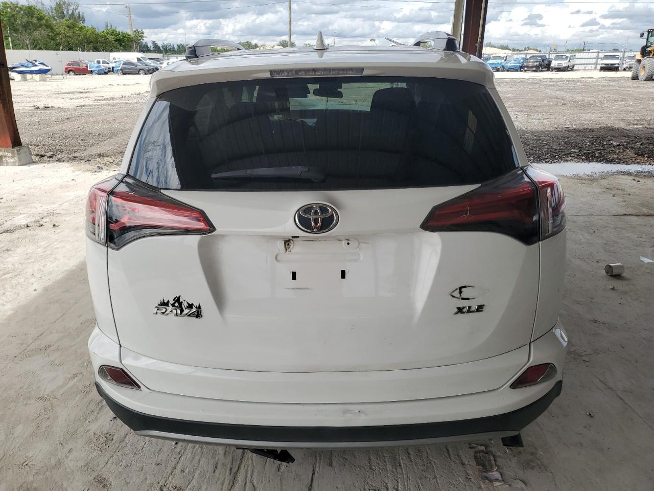 TOYOTA RAV4 ADVENTURE