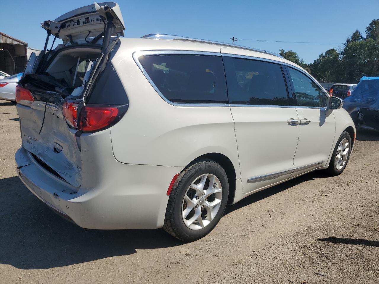 CHRYSLER PACIFICA LIMITED
