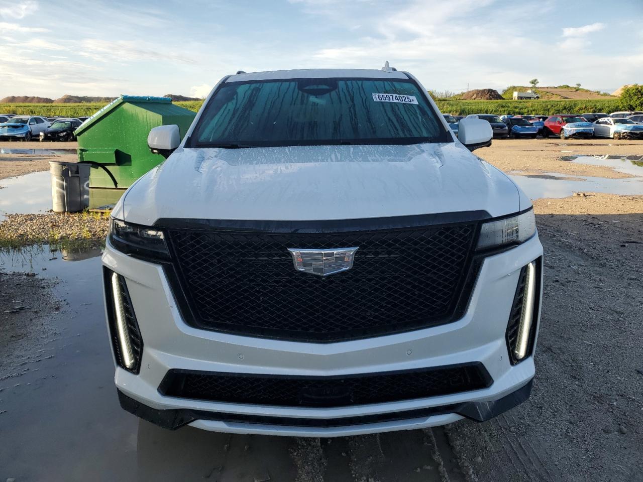 CADILLAC ESCALADE ESV SPORT