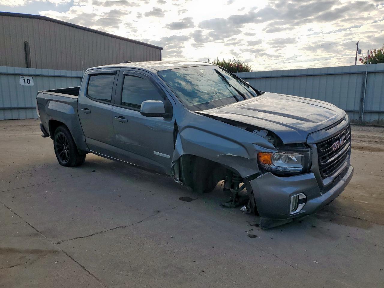GMC CANYON ELEVATION