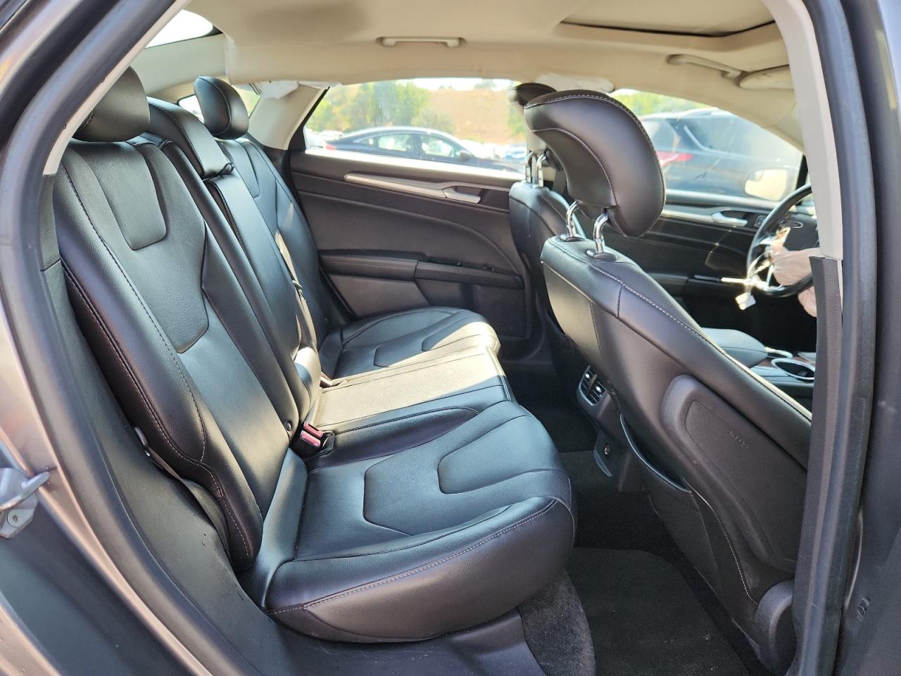 FORD FUSION TITANIUM