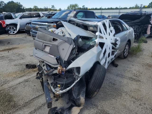 Global Auto Auctions: 2001 TOYOTA AVALON XL