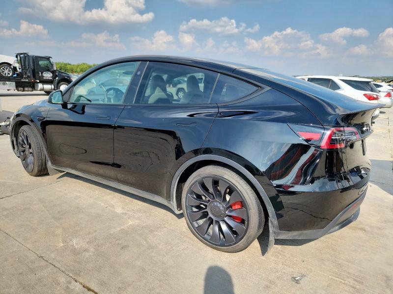 2024 TESLA MODEL Y 7SAYGDEF0RA317021