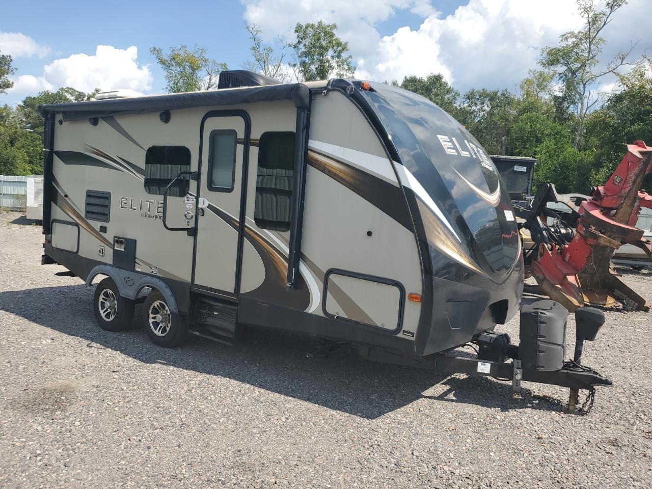 Lot #3282624089 2017 KEYSTONE UNKNOWN