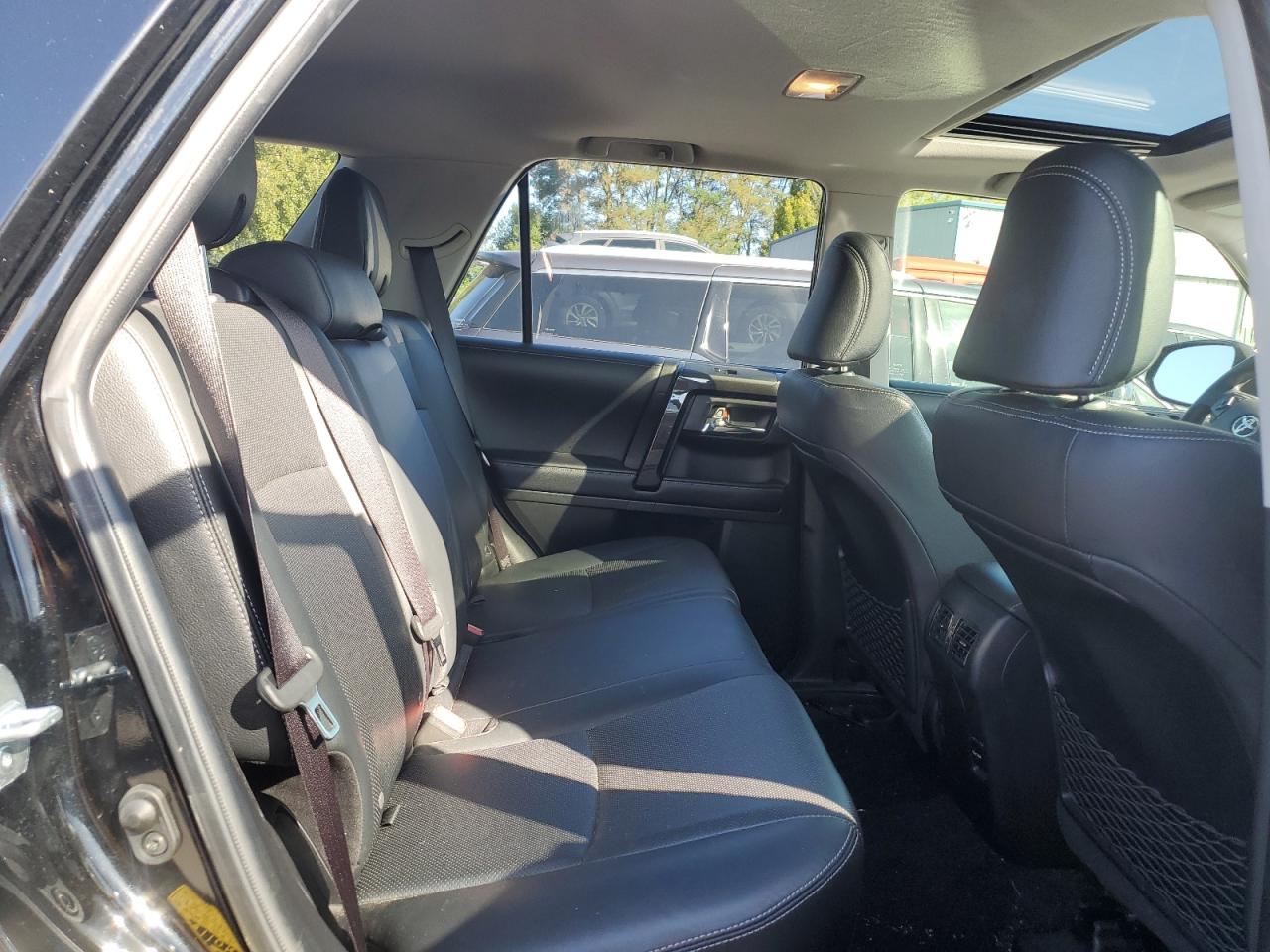 TOYOTA 4RUNNER SR5/SR5 PREMIUM