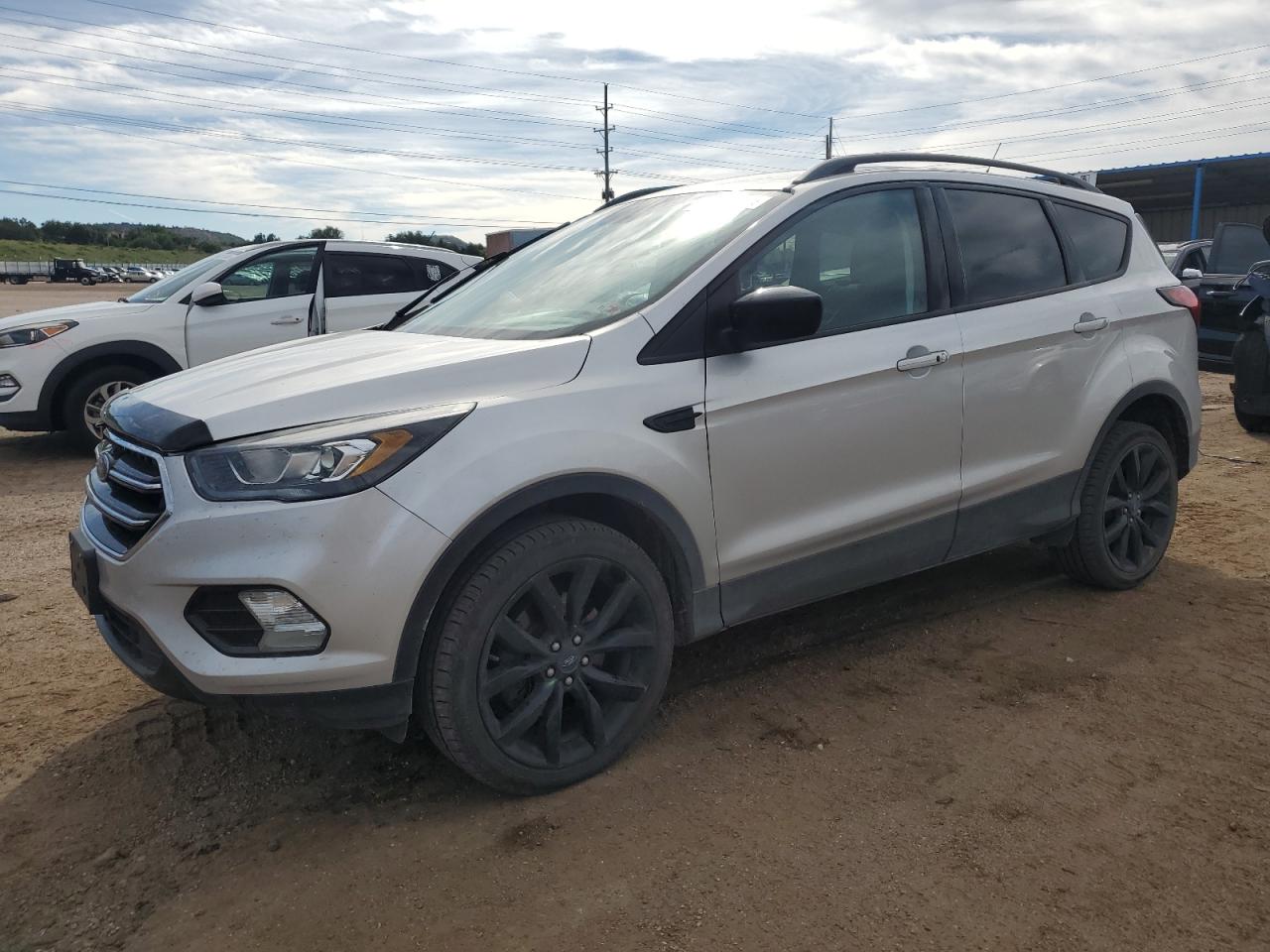 FORD ESCAPE SE