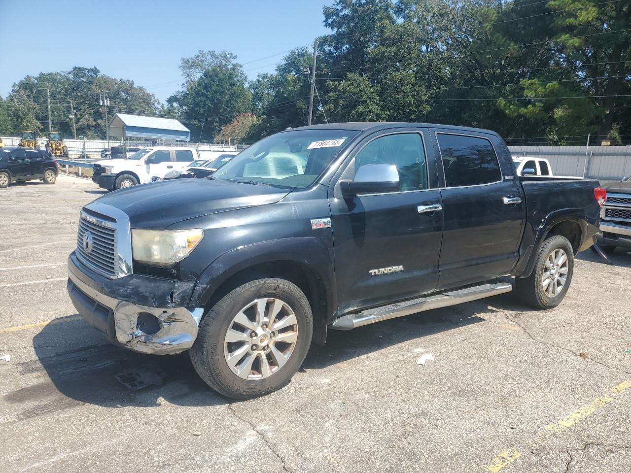 TOYOTA TUNDRA CREWMAX LIMITED