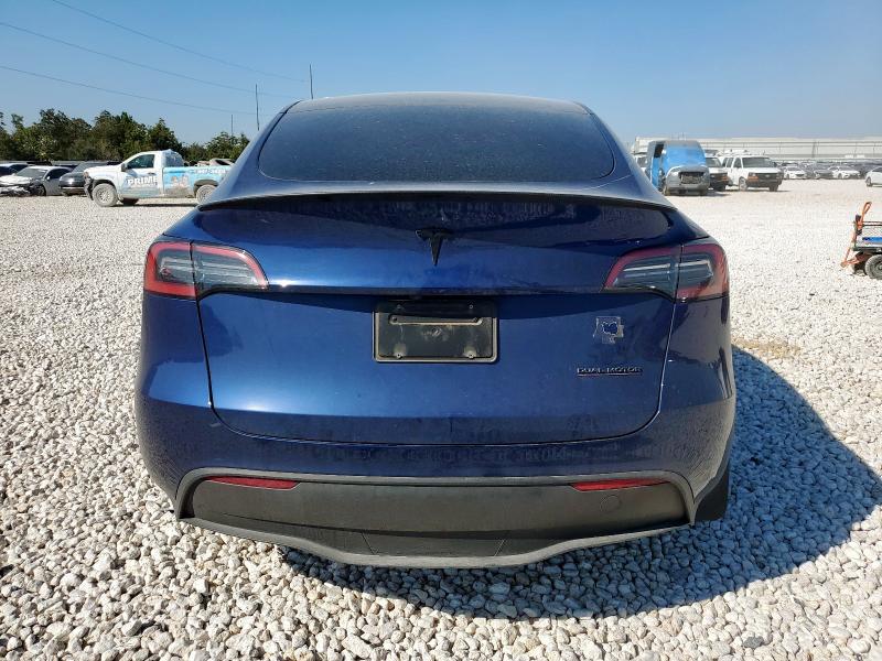 2024 TESLA MODEL Y - 7SAYGDEE0RA217265