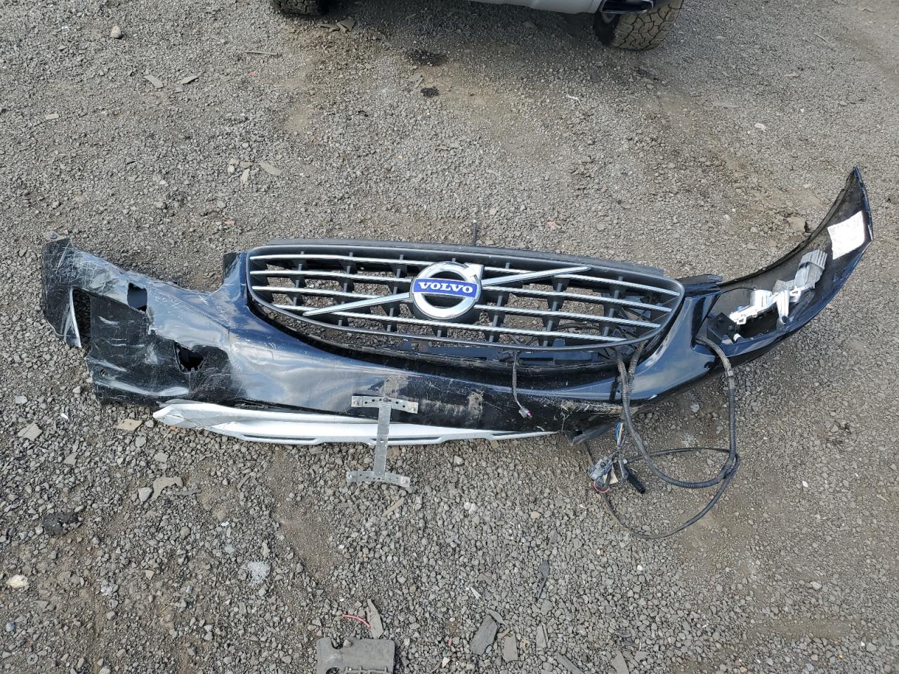 VOLVO XC60 T5 DYNAMIC