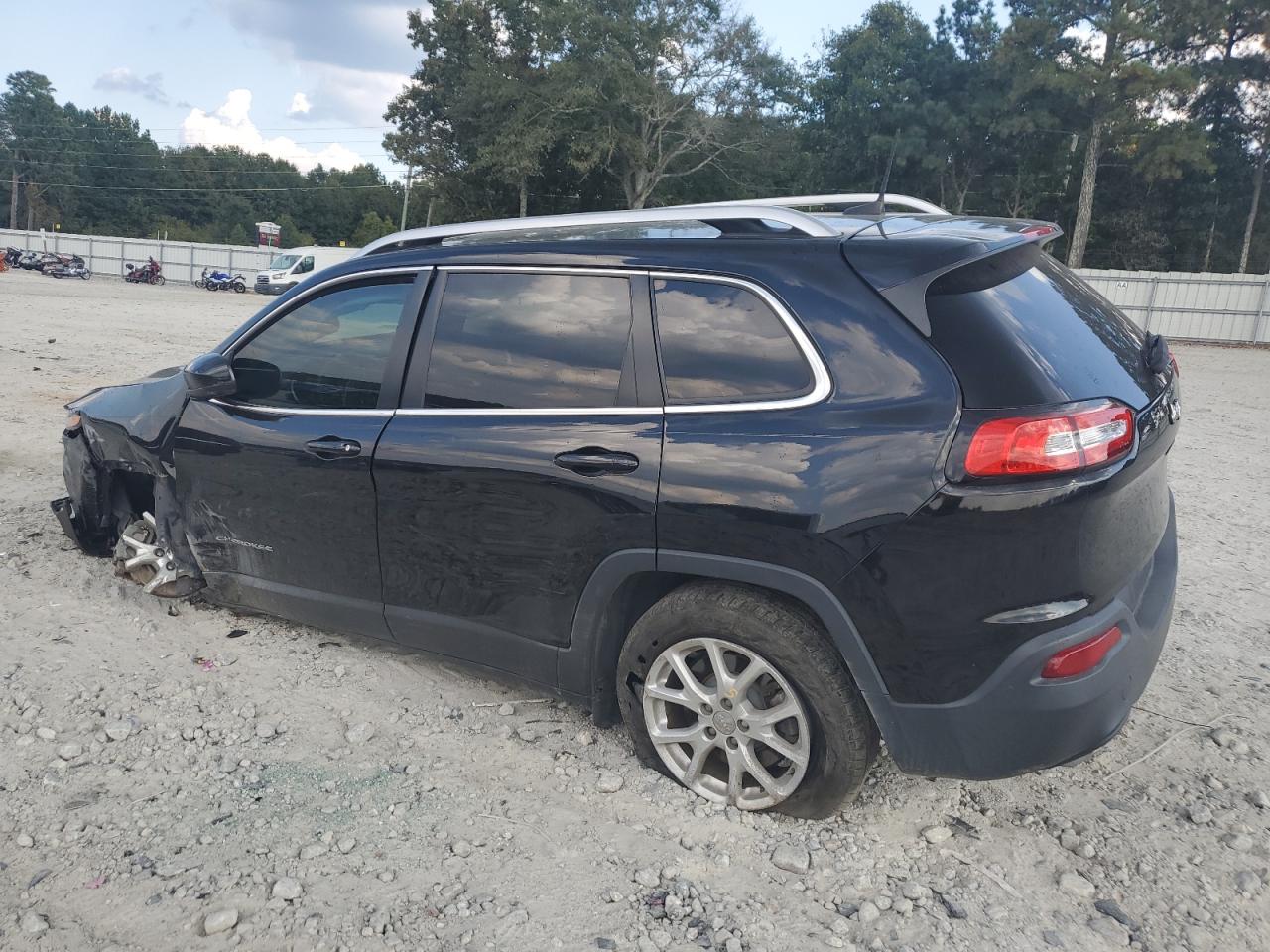 JEEP GRAND CHEROKEE LATITUDE PLUS