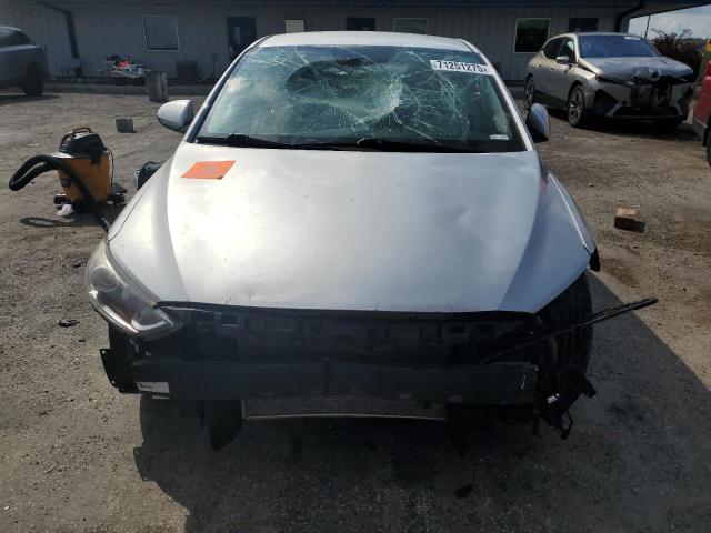 2017 HYUNDAI ELANTRA SE 5NPD74LF3HH100399