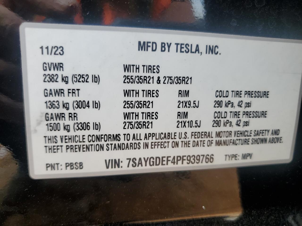 TESLA MODEL Y