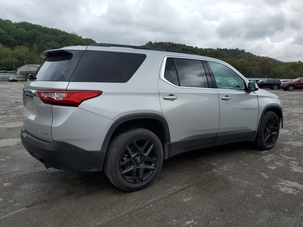 CHEVROLET TRAVERSE LT