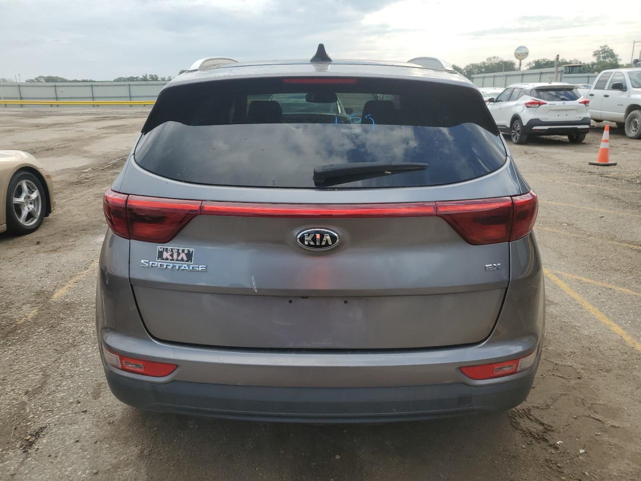 KIA SPORTAGE EX